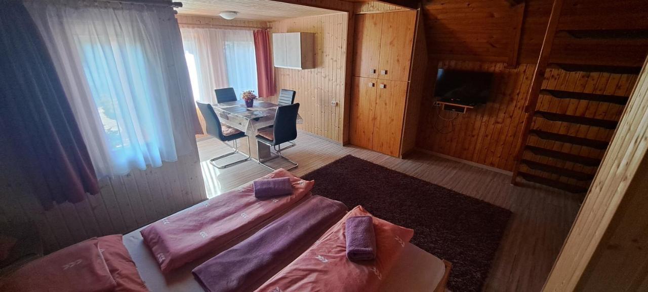 Keri Apartman Mosonmagyaróvár Eksteriør billede